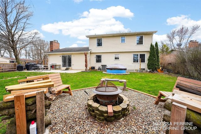 3855 42nd Street, Grandville, MI 49418