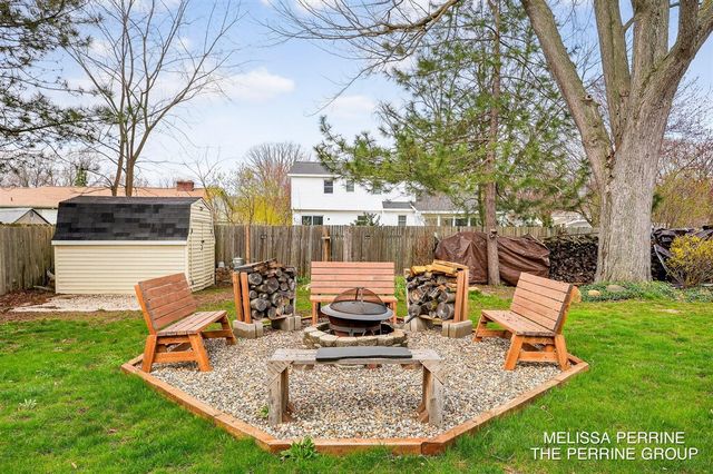 3855 42nd Street, Grandville, MI 49418