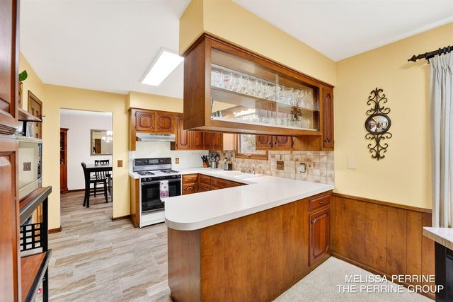 3855 42nd Street, Grandville, MI 49418