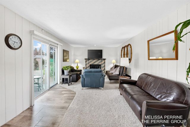 3855 42nd Street, Grandville, MI 49418