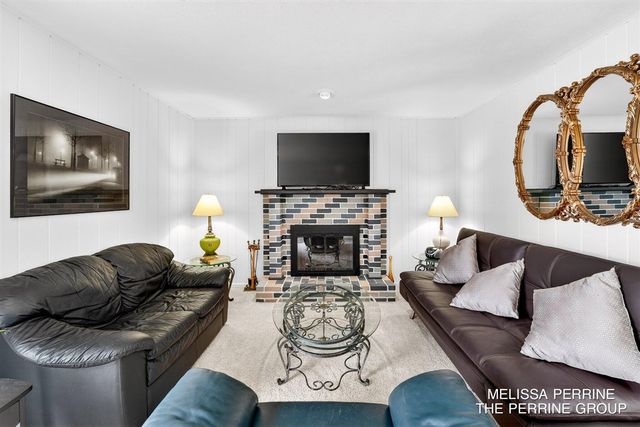 3855 42nd Street, Grandville, MI 49418