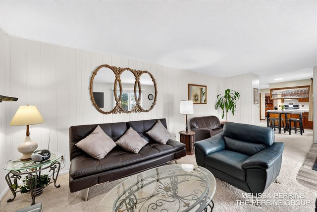 3855 42nd Street, Grandville, MI 49418