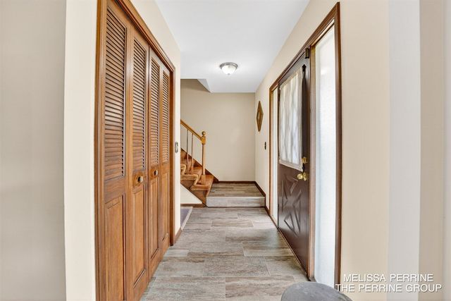 3855 42nd Street, Grandville, MI 49418