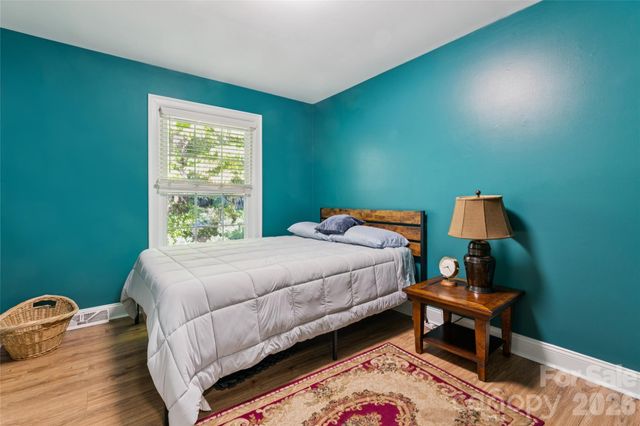 13507 Four Oaks Lane, Matthews, NC 28105