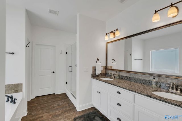 6451 Midtowne Lane, Huntsville, AL 35806