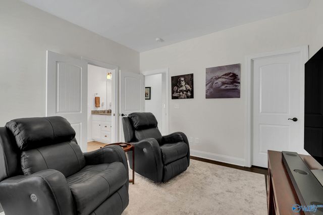 6451 Midtowne Lane, Huntsville, AL 35806