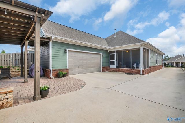 6451 Midtowne Lane, Huntsville, AL 35806