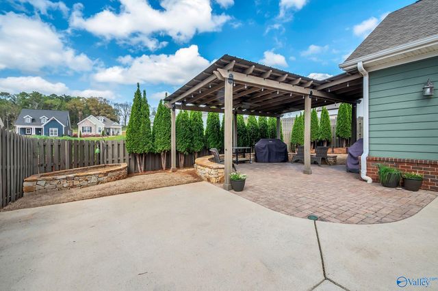 6451 Midtowne Lane, Huntsville, AL 35806