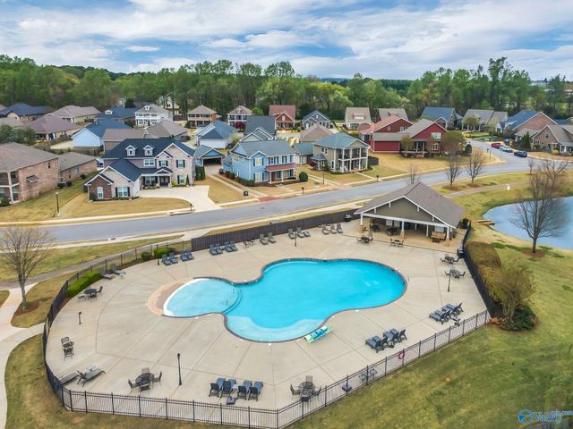 6451 Midtowne Lane, Huntsville, AL 35806