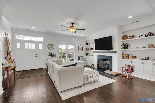 6451 Midtowne Lane, Huntsville, AL 35806