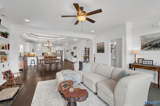 6451 Midtowne Lane, Huntsville, AL 35806