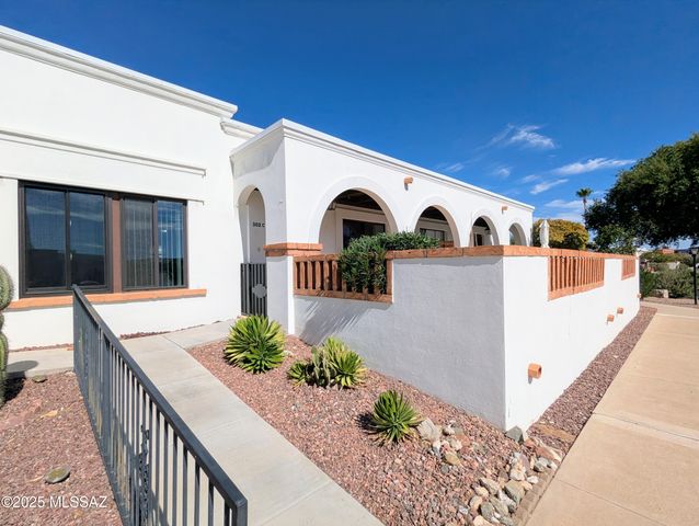 302 S Paseo Lobo Unit C, Green Valley, AZ 85614
