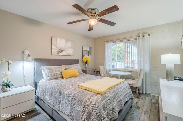 302 S Paseo Lobo Unit C, Green Valley, AZ 85614