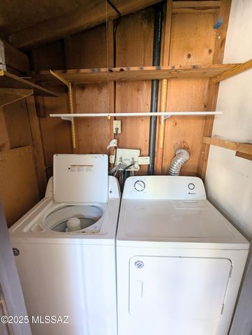 302 S Paseo Lobo Unit C, Green Valley, AZ 85614