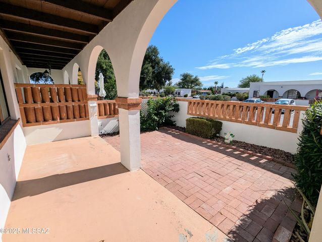 302 S Paseo Lobo Unit C, Green Valley, AZ 85614