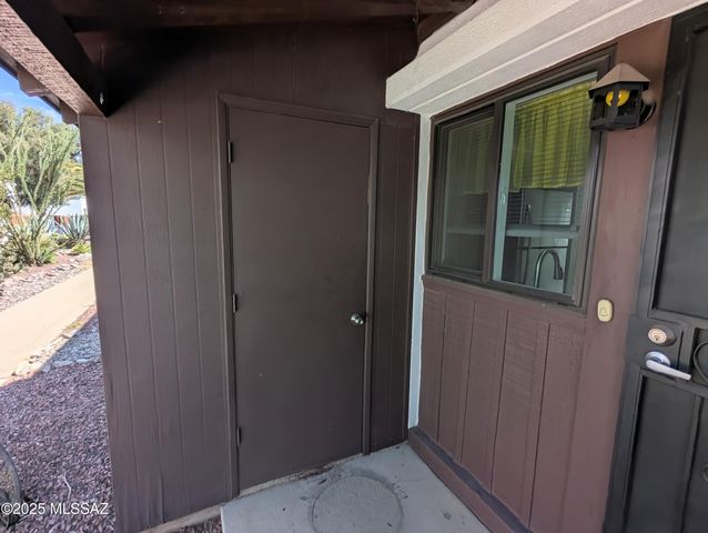 302 S Paseo Lobo Unit C, Green Valley, AZ 85614