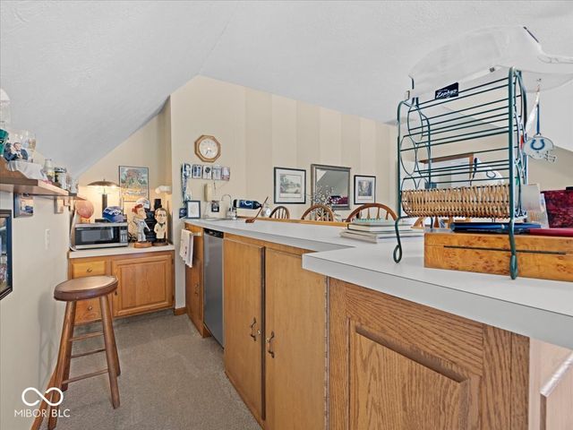111 Foxborough Run, Shelbyville, IN 46176