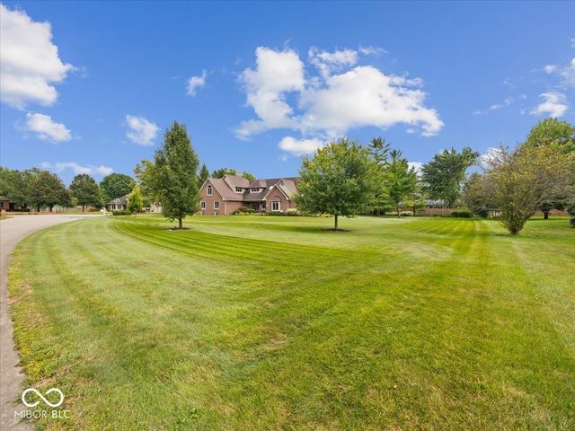 111 Foxborough Run, Shelbyville, IN 46176