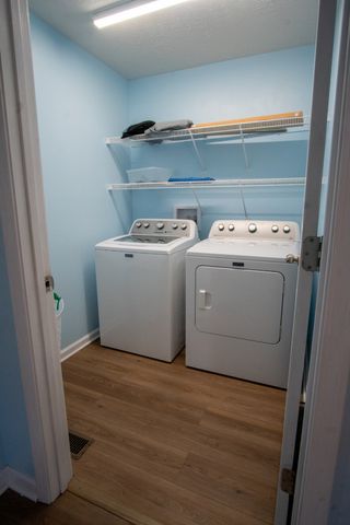 2008 Eisley Ln, Columbia, TN 38401