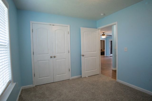 2008 Eisley Ln, Columbia, TN 38401