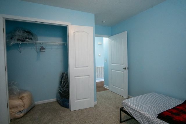 2008 Eisley Ln, Columbia, TN 38401