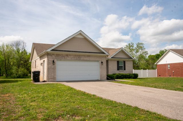 2008 Eisley Ln, Columbia, TN 38401