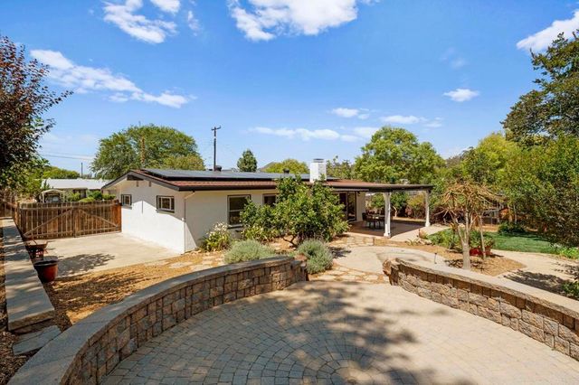 12337 Witt Rd., Poway, CA 92064