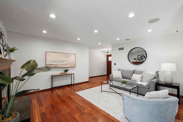 12337 Witt Rd., Poway, CA 92064