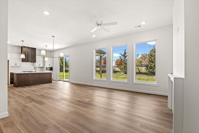 5657 RALPH DOBBS WAY, Columbia, MO 65203