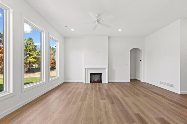 5657 RALPH DOBBS WAY, Columbia, MO 65203