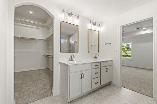 5657 RALPH DOBBS WAY, Columbia, MO 65203