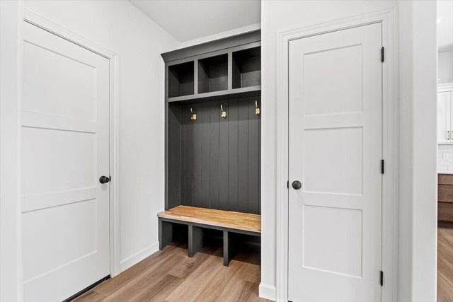 5657 RALPH DOBBS WAY, Columbia, MO 65203