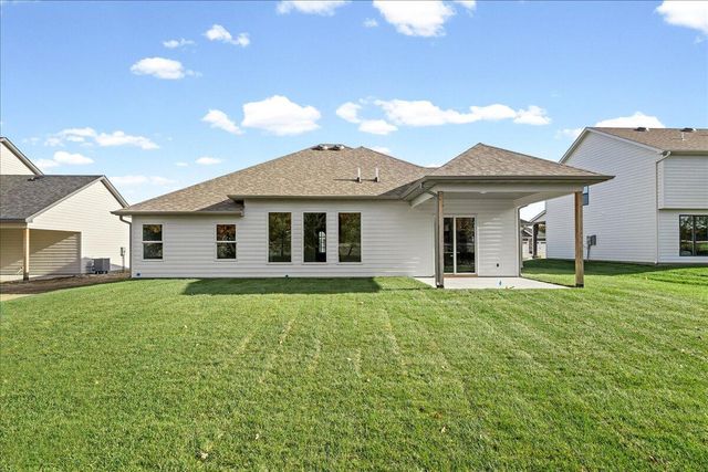 5657 RALPH DOBBS WAY, Columbia, MO 65203