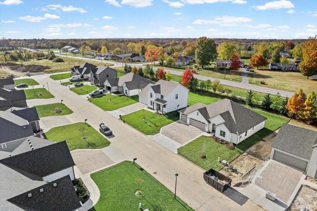 5657 RALPH DOBBS WAY, Columbia, MO 65203