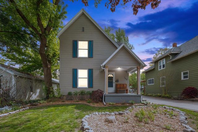 102 Bowne Street Ne, City Of Grand Rapids, MI 49505