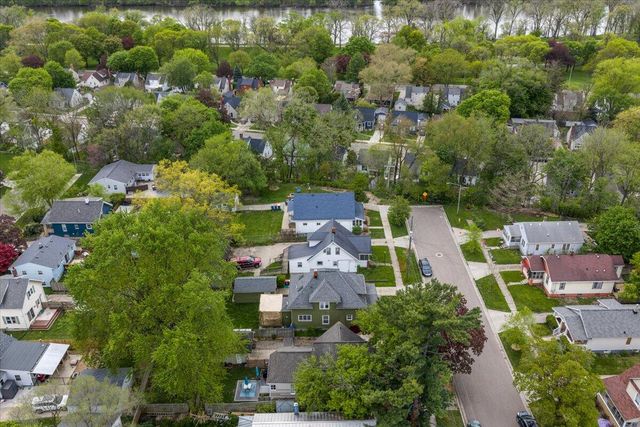 102 Bowne Street Ne, City Of Grand Rapids, MI 49505