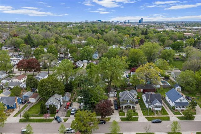 102 Bowne Street Ne, City Of Grand Rapids, MI 49505