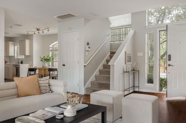 3000 Cohoba DR, Austin, TX 78748