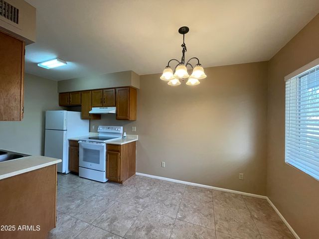 37217 N Conestoga Trail 13, Cave Creek, AZ 85331