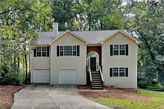 353 Wildwood Court, Lawrenceville, GA 30046