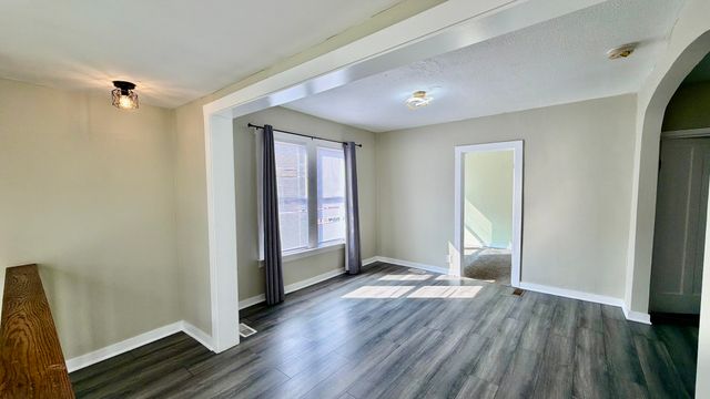 2329 N Mcvicker Avenue, Chicago, IL 60639