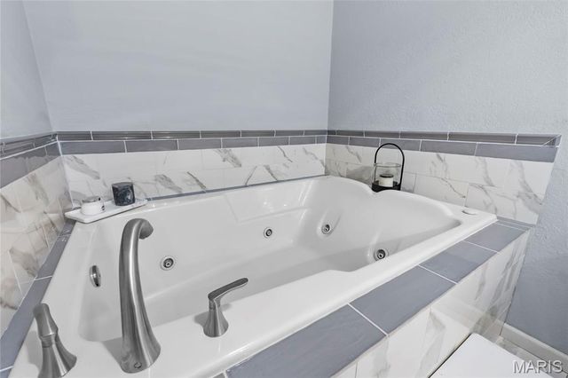 2003 Madison 208, Fredericktown, MO 63645