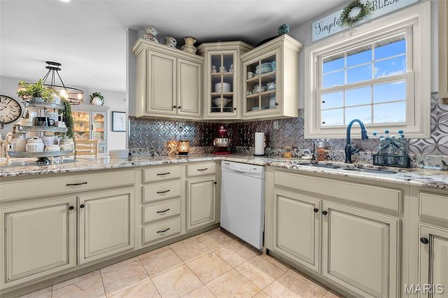 2003 Madison 208, Fredericktown, MO 63645