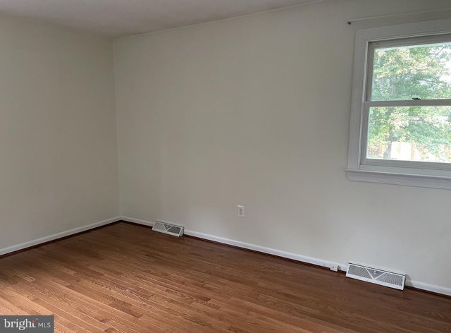271 CRANDELL RD, Severna Park, MD 21146