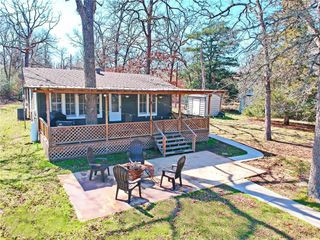 10329 Clyde Acord Road, Franklin, TX 77856