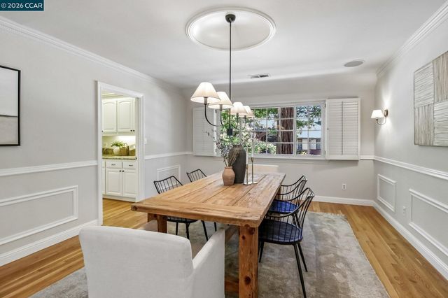 31 Tierra Verde Ct, Walnut Creek, CA 94598