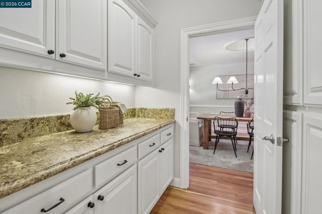 31 Tierra Verde Ct, Walnut Creek, CA 94598