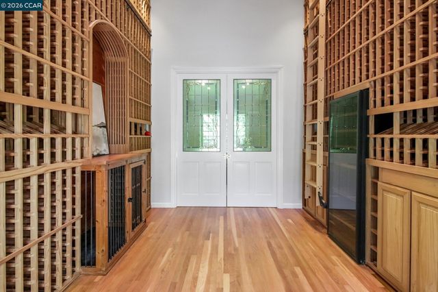 31 Tierra Verde Ct, Walnut Creek, CA 94598