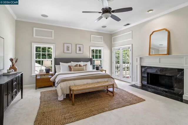 31 Tierra Verde Ct, Walnut Creek, CA 94598