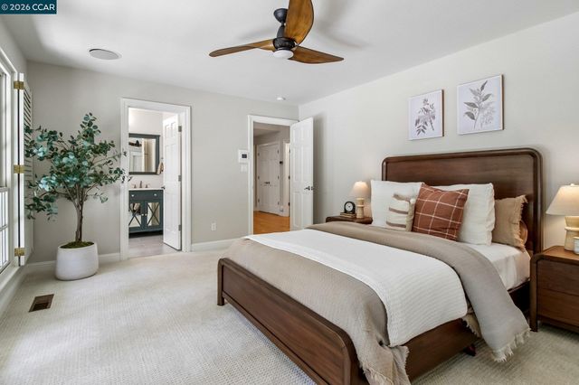 31 Tierra Verde Ct, Walnut Creek, CA 94598